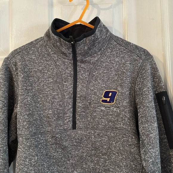 NWOT Men’s Antigua Charcoal Gray Chase Elliott #9 NASCAR Cup Series Pullover - Picture 2 of 10